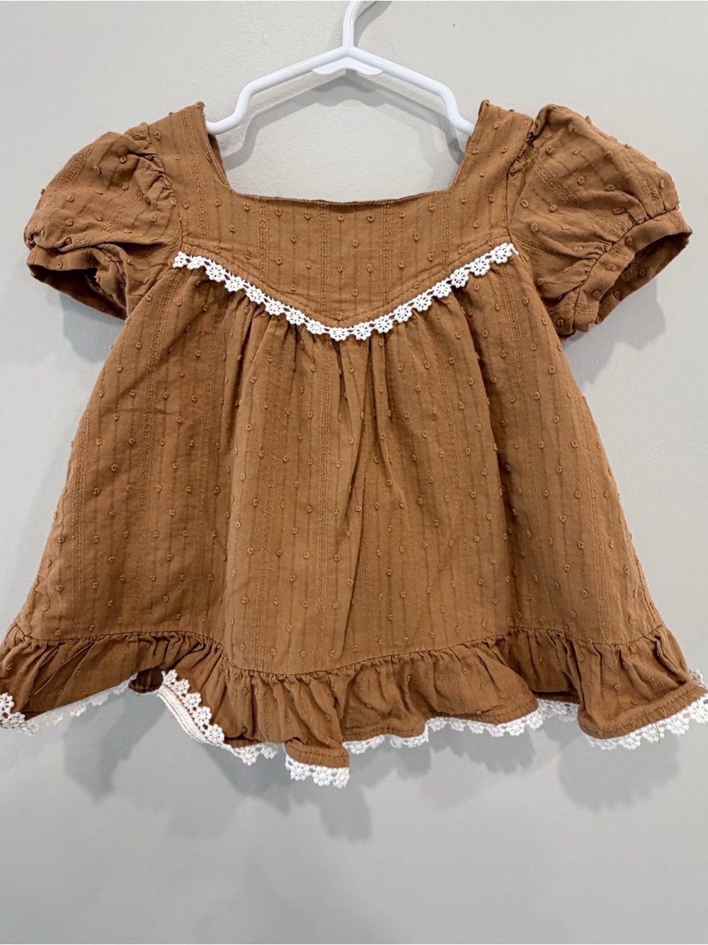 Rachel Zoe Girls Brown Peasant Blouse with White Lace Trim
